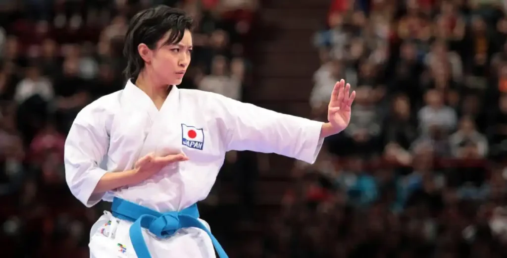 Rika Usami durante un kata.