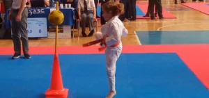 Bambine E Arti Marziali - Allieva Ren.Bu.Kan Forlì Durante Una Competizione